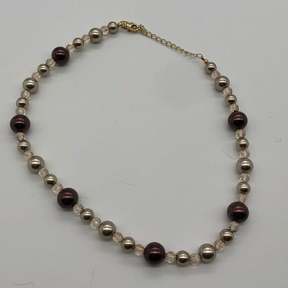 Chico’s Simulated Pearls Necklace - Picture 2 of 2
